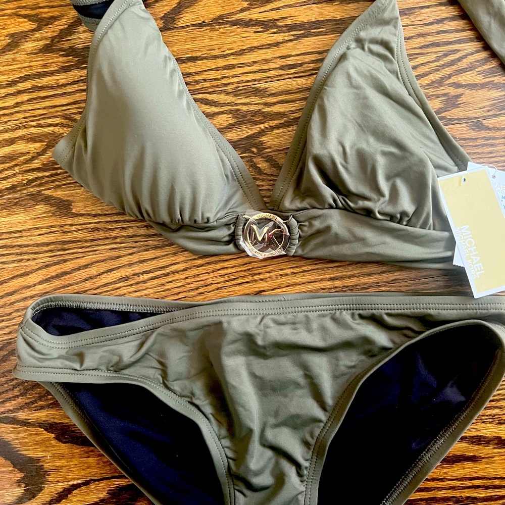 Michael Kors Bikini. Army Green. Never worn. SIZE MEDIUM.